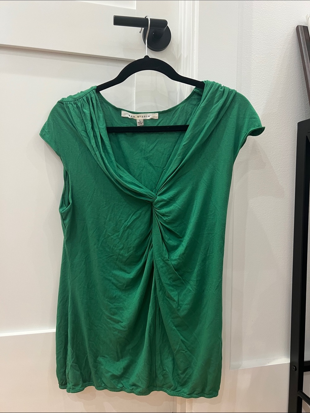 Max Studio Green Twist-Front Cap Sleeve Tee